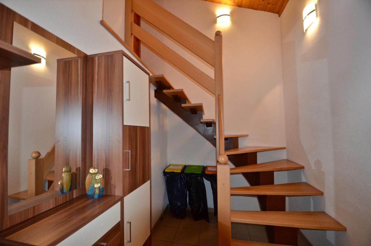 Landhaus Waldhart Apartment Umhausen Bagian luar foto